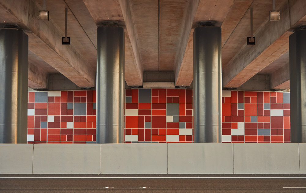 Precast concrete columns and piles for bridges, overpasses and building foundations