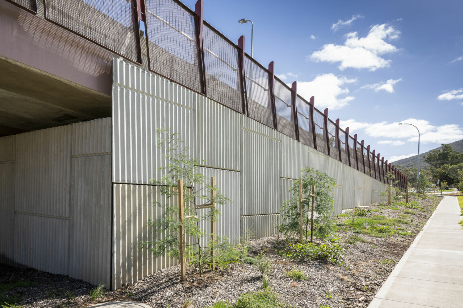 T2A Inland Rail-10 Inland Rail Victoria section Geoquest provided MSE walls, precast facing panels, bridge deck slabs and truss slabs across the breadth of the project, including: